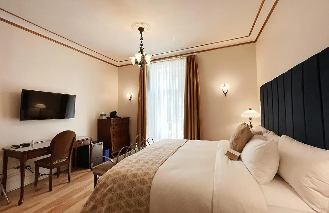 Hotel Manoir D'Auteuil - Par Aneyro-1