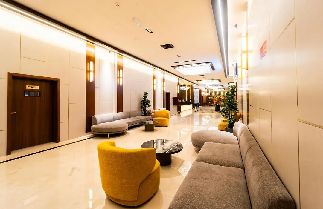 Grand Astoria Hotel-1