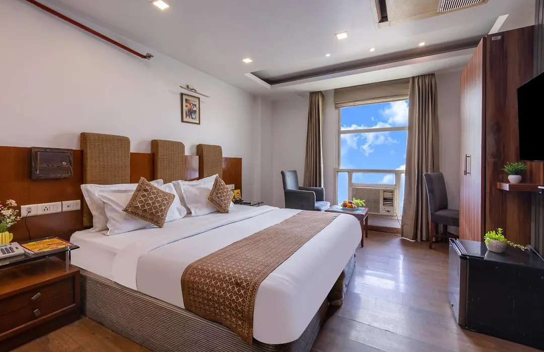 Hotel Palm Do'R # Walking Distance To New Delhi Station # Parking # Family Hotel # Customer'S Choice Hotel # Top Rated Hotel-1