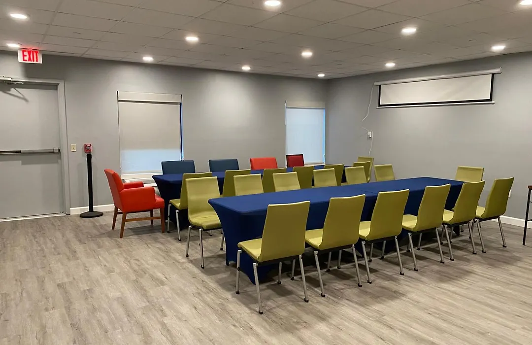 Holiday Inn Express Metropolis By Ihg-1