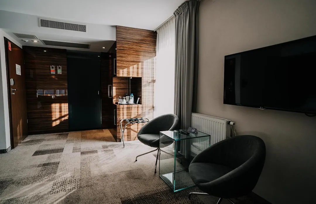 Q Hotel Grand Cru Gdańsk-1