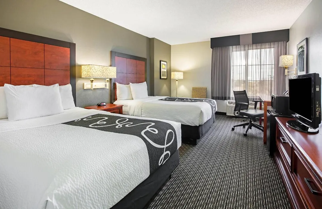 La Quinta By Wyndham Dfw Airport South / Irving-1
