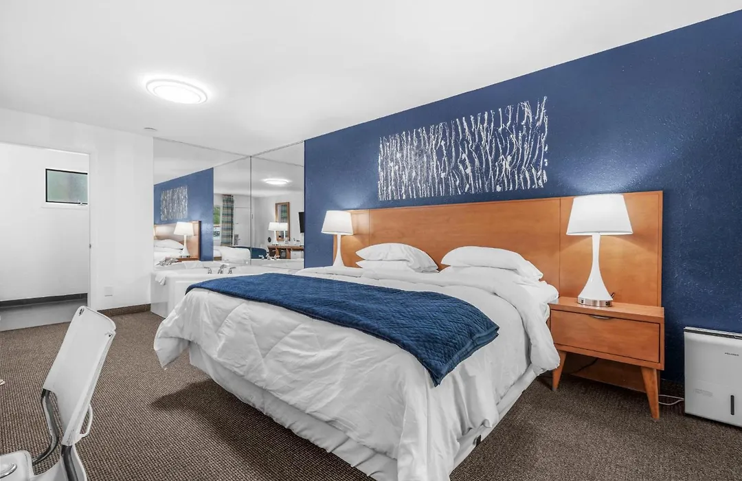 Starlite Resort-1