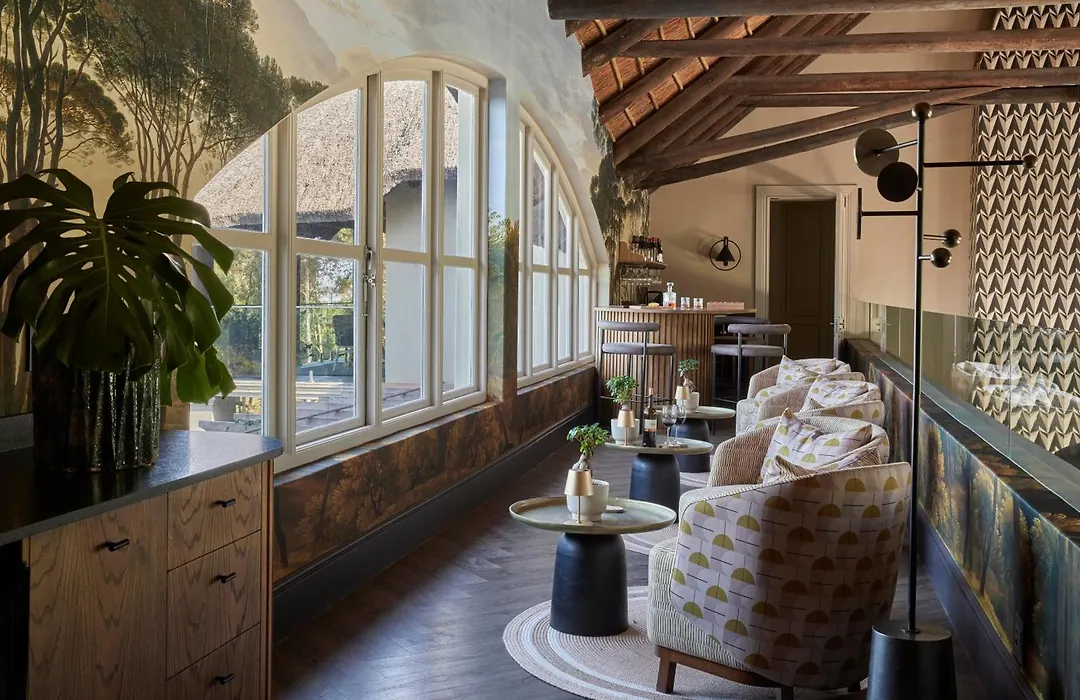 The Thatch House Boutique Hotel, Hermanus-1