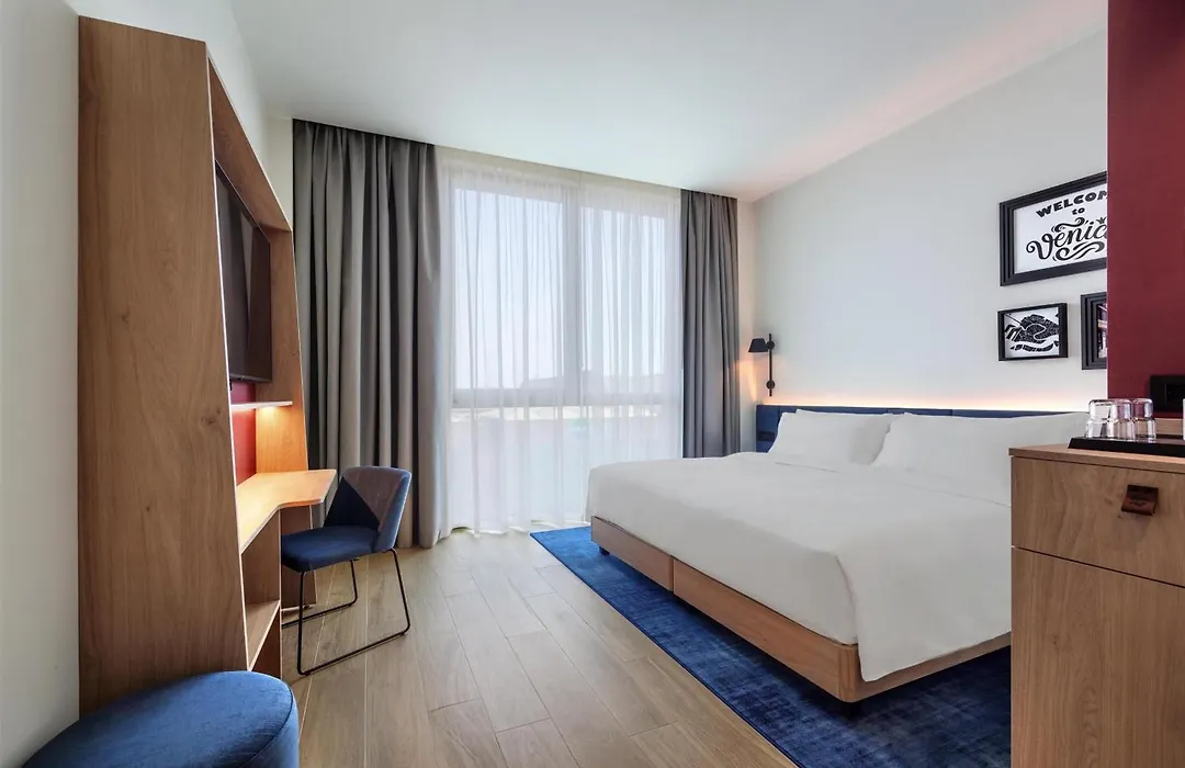 Hampton By Hilton Venice Isola Nuova-1