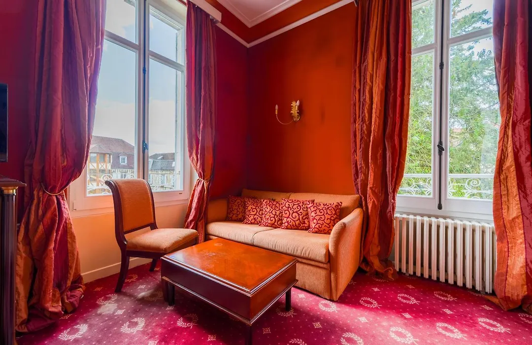 Logis Hotel Les Marechaux-1
