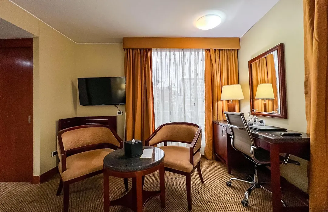 Hotel Stanford-1