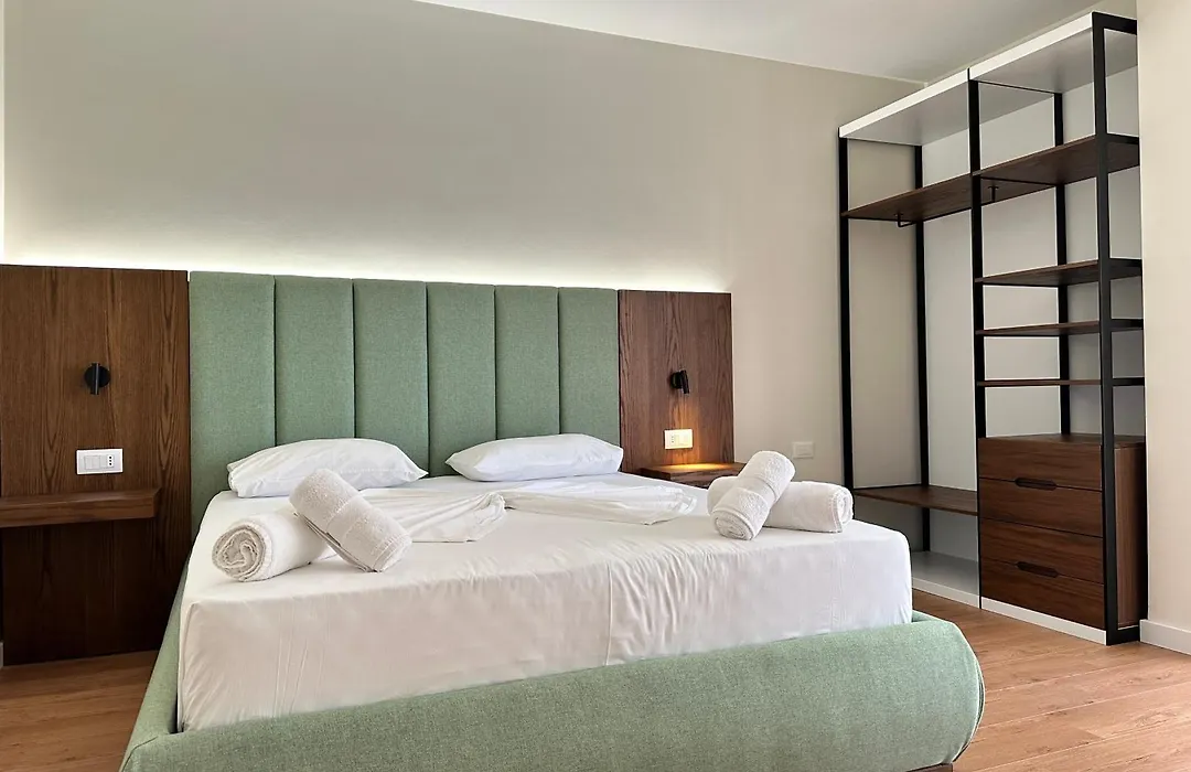 Eval Hotel-1