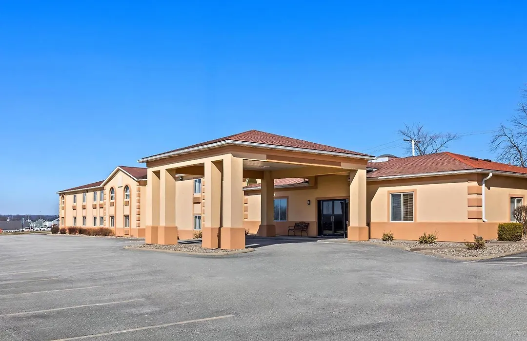 Quality Inn & Suites Seville-1