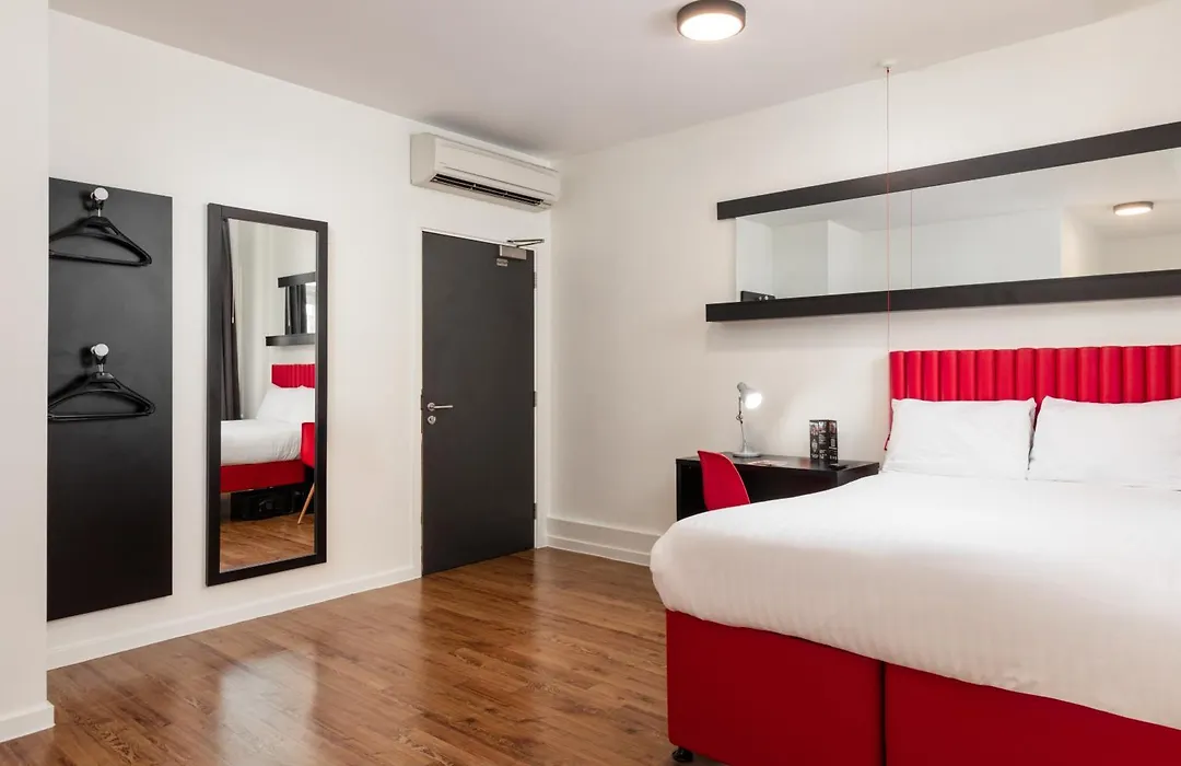 Tune Hotel Liverpool-1