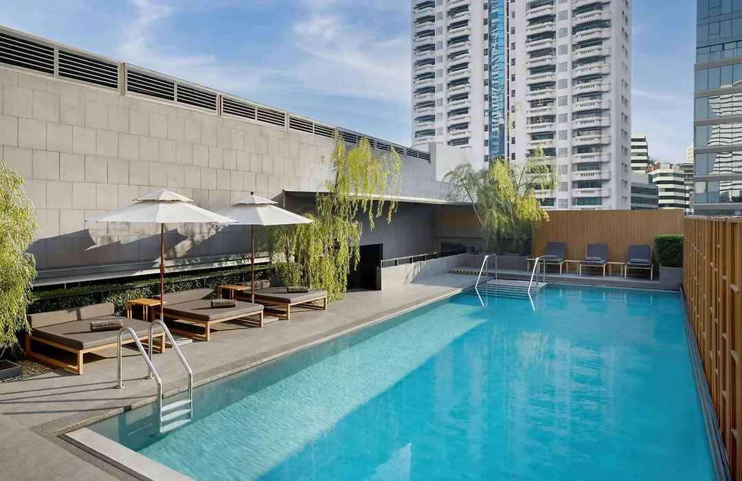 Courtyard By Marriott Bangkok Sukhumvit 20-1