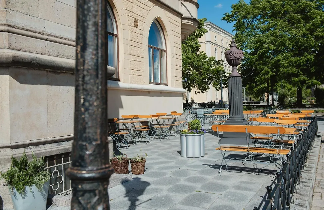 Home Hotel Borgen-1