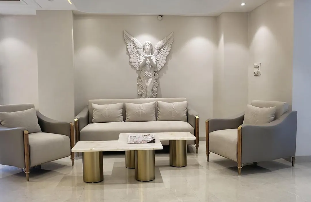 Kingdom Hotel-1