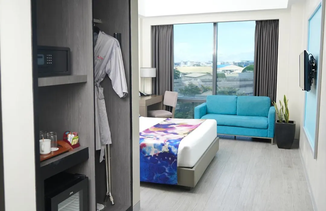 Savoy Hotel Manila Near Airport Naia Terminal 3 Mnl-1