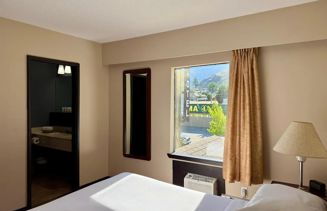 King Hotel-1