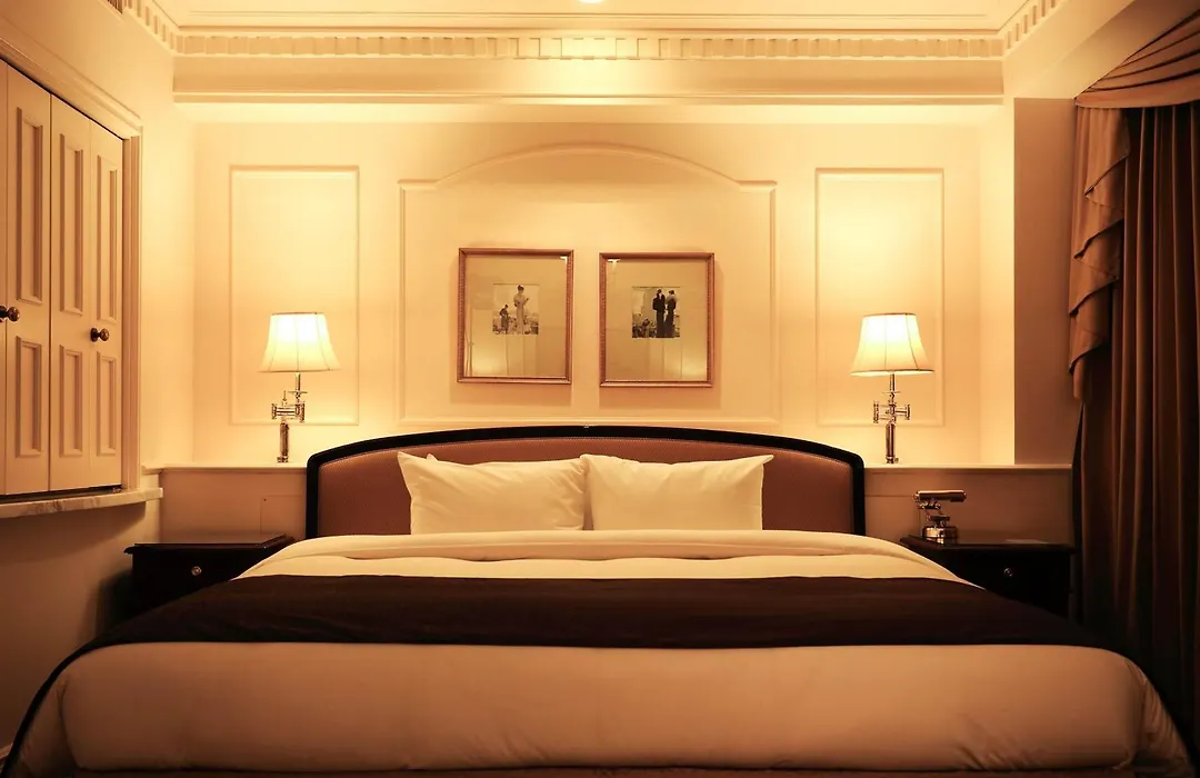 Hotel The Manhattan-1