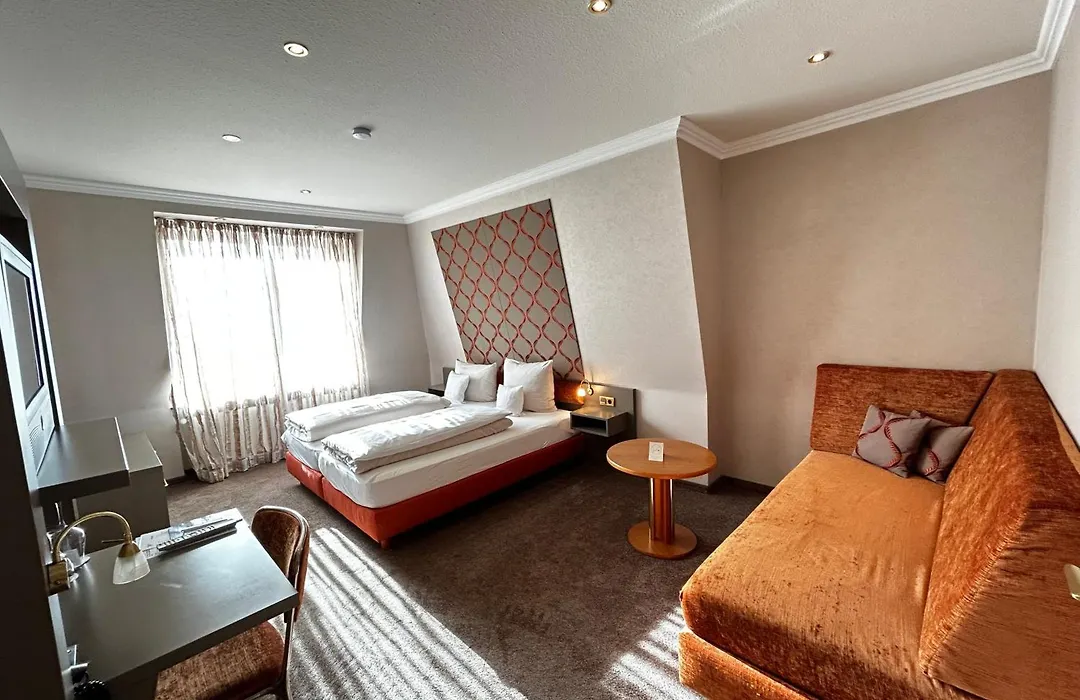 Hotel Im Engel-1