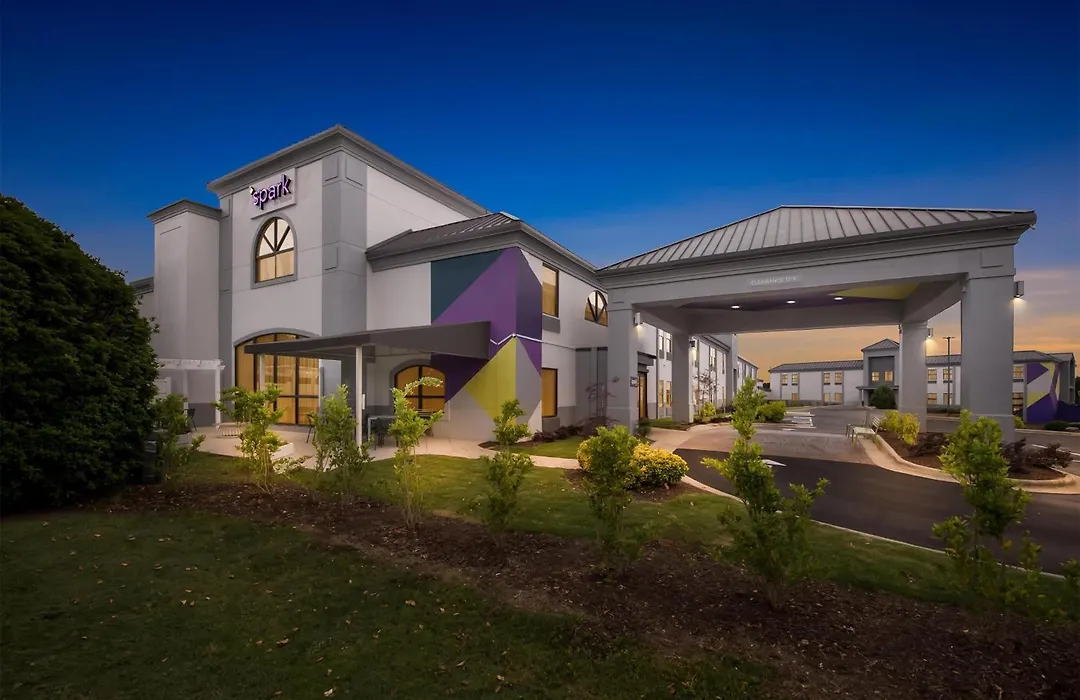 Spark By Hilton Spring Lake Fayetteville-1