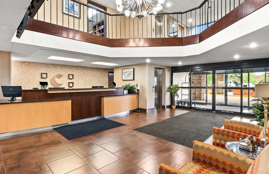 Comfort Inn Metro Airport-1