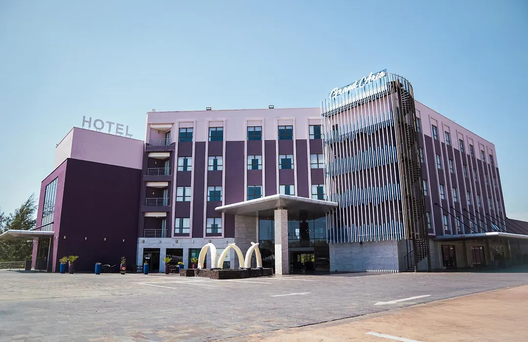 The Grand Aria Hotel And Conference Centre-1