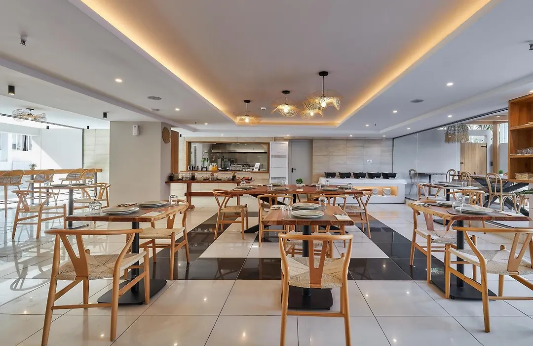 Lotus Rise Hotel - Adults Only-1