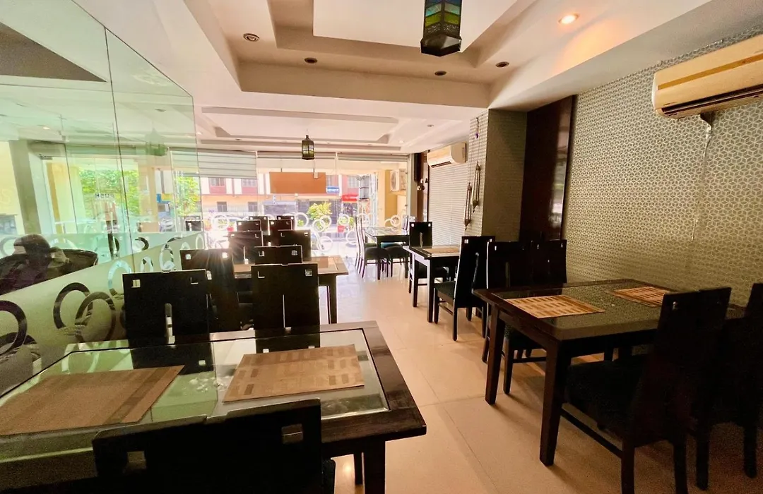 Reo Classic, Near Haridwar Railway Station & Bus Stand-1