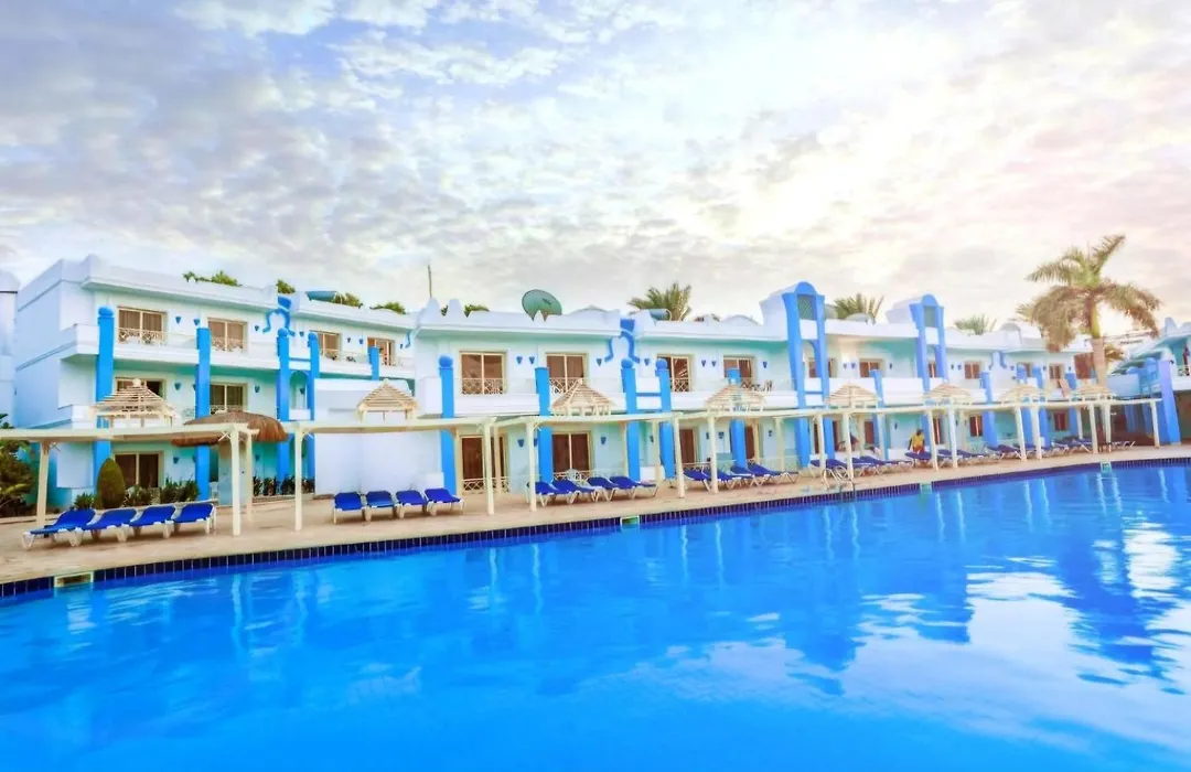 Lilyland Beach Resort & Waterpark-1