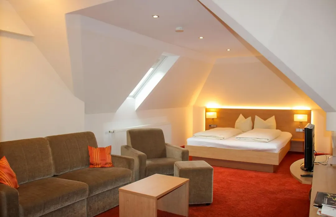 TOP Hotel Goldenes Fass-1
