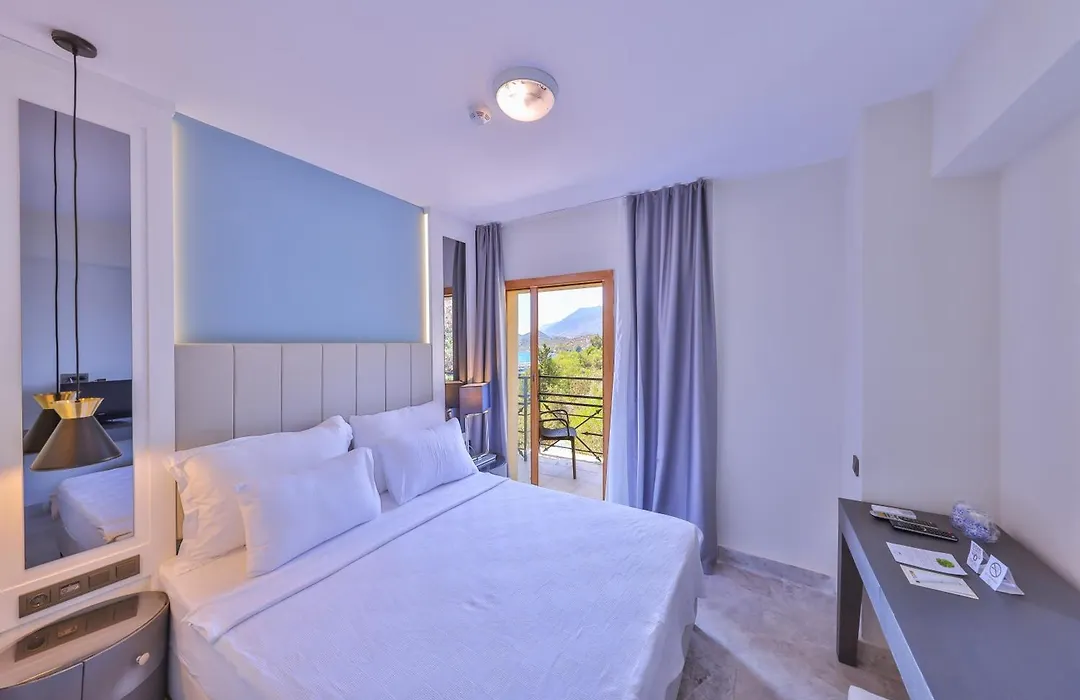 Hera Hotel-1