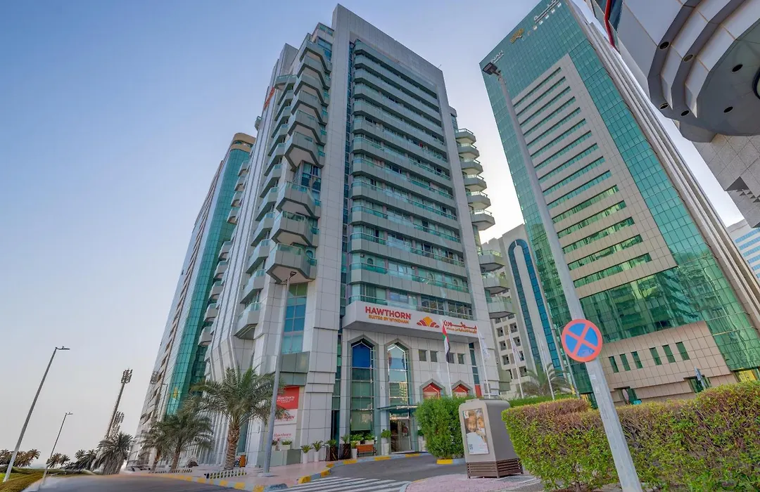 Hawthorn Suites By Wyndham Abu Dhabi City Center-1