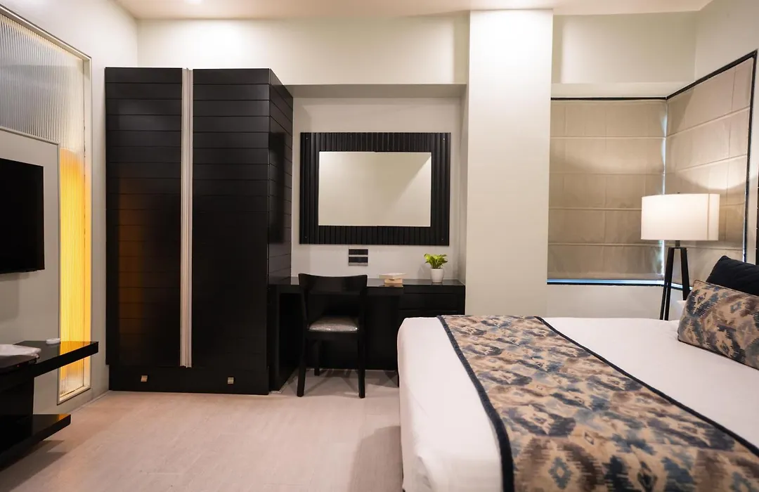 Ar Suites Fontana Bay - Kalyani Nagar-1