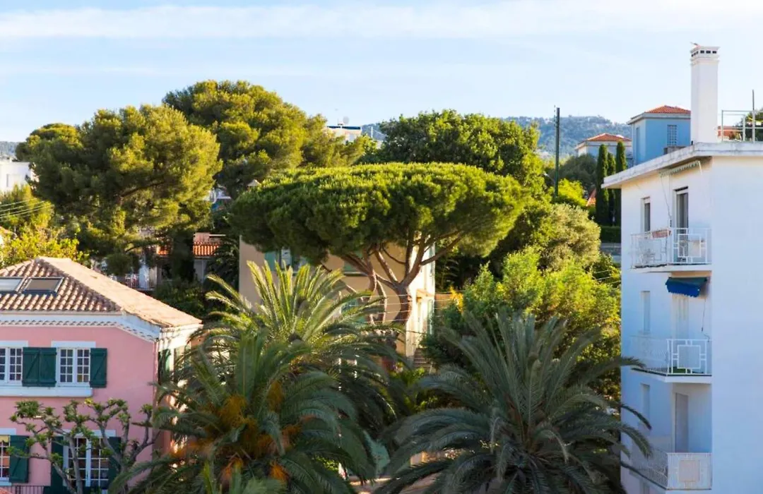 Hotel-Rooftop Les Voiles-1
