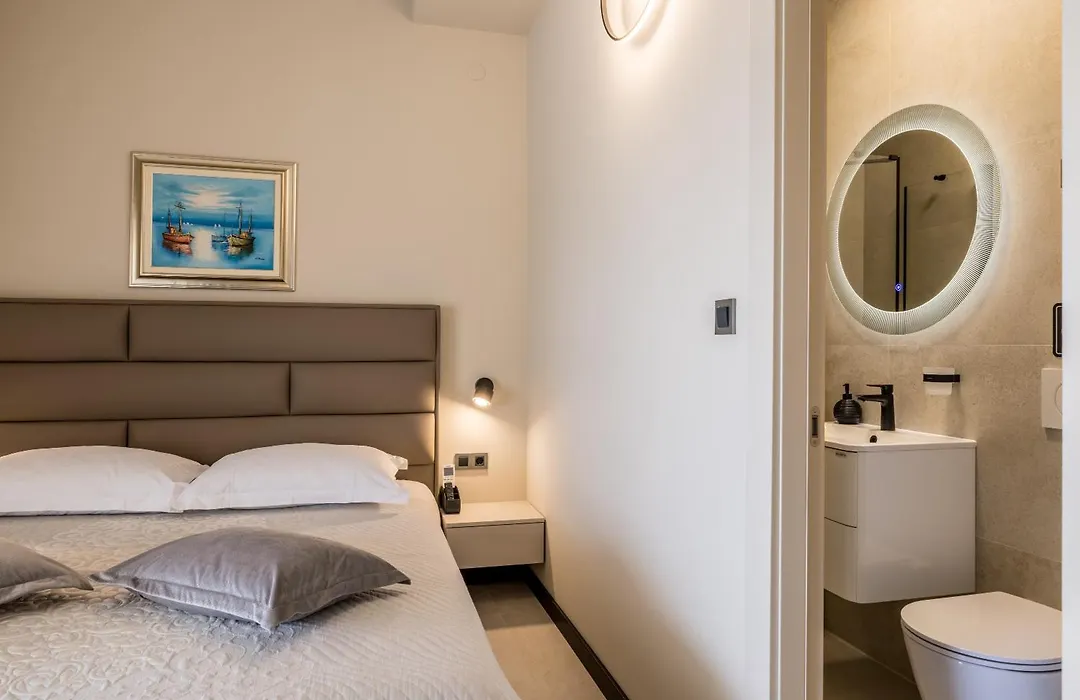 Guesthouse Rooms Split-1