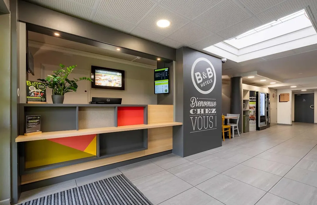 B&B Hotel Calais Centre St Pierre-1