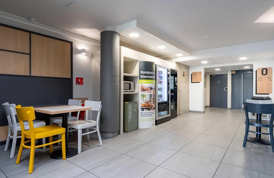 B&B Hotel Calais Centre St Pierre-1