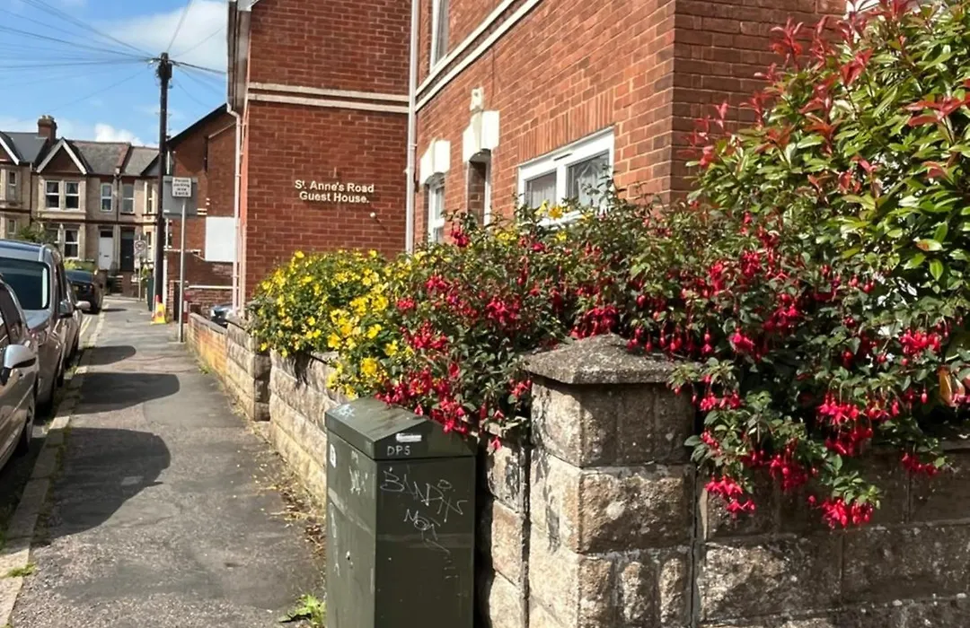 St Anne'S Road Guest House-1