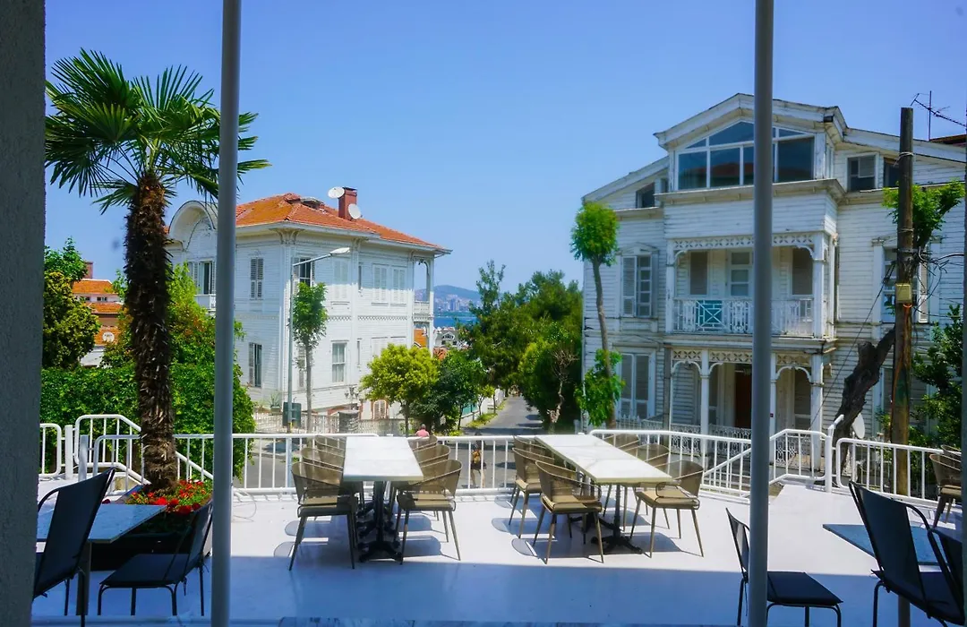 Palm Villa Büyükada-1