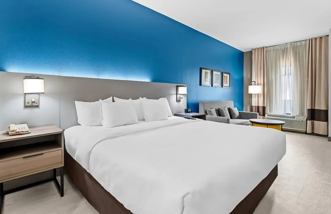 Comfort Inn & Suites Perry National Fairgrounds Area-1