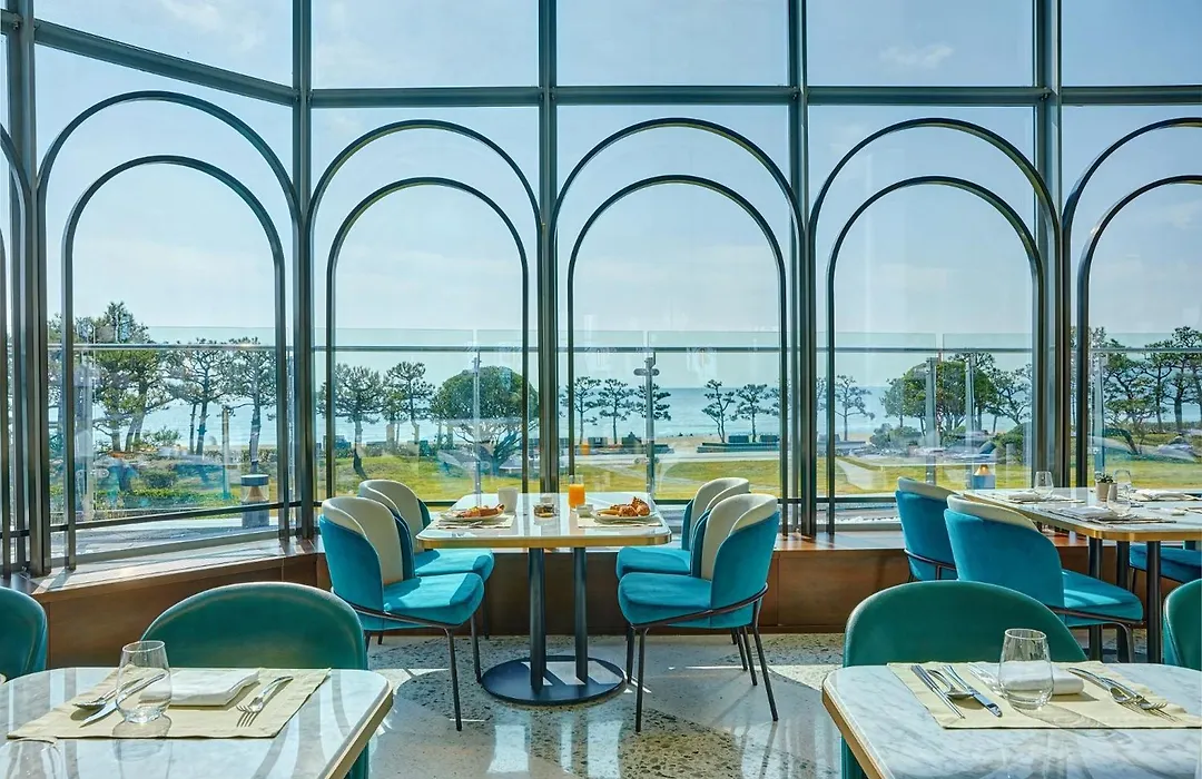 Grand Josun Busan-1
