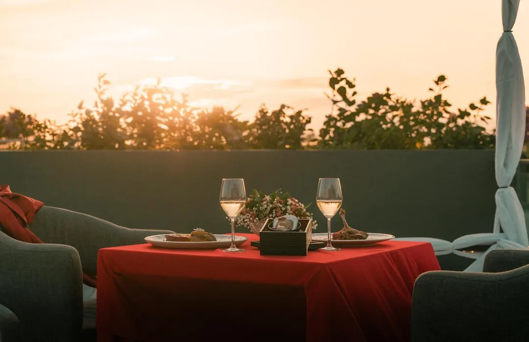 Wekata Luxury-1
