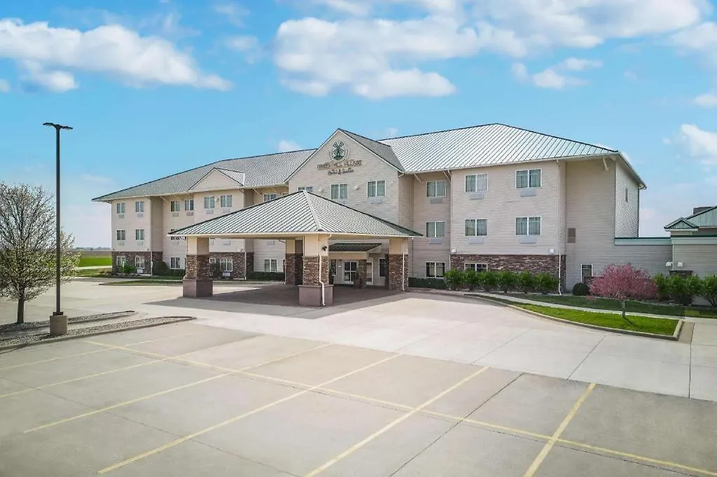 Green Mill Village Hotel & Suites, BW Signature Collection-1
