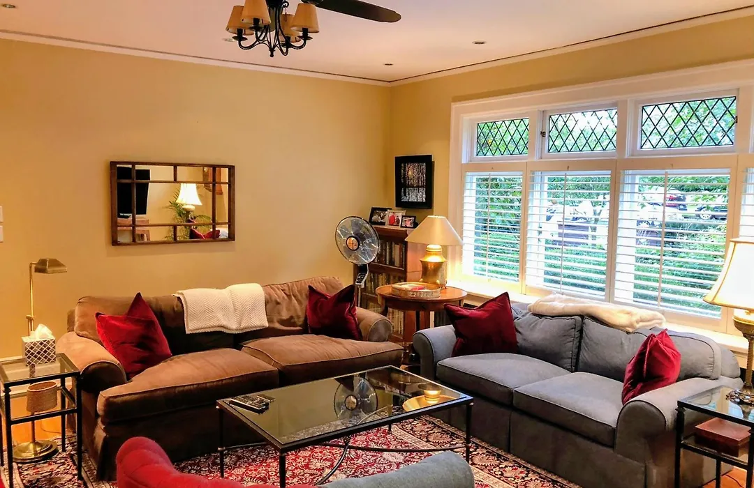 Shaughnessy Heritage Manor On Vancouver'S Westside Free Housekeeping Optional-1