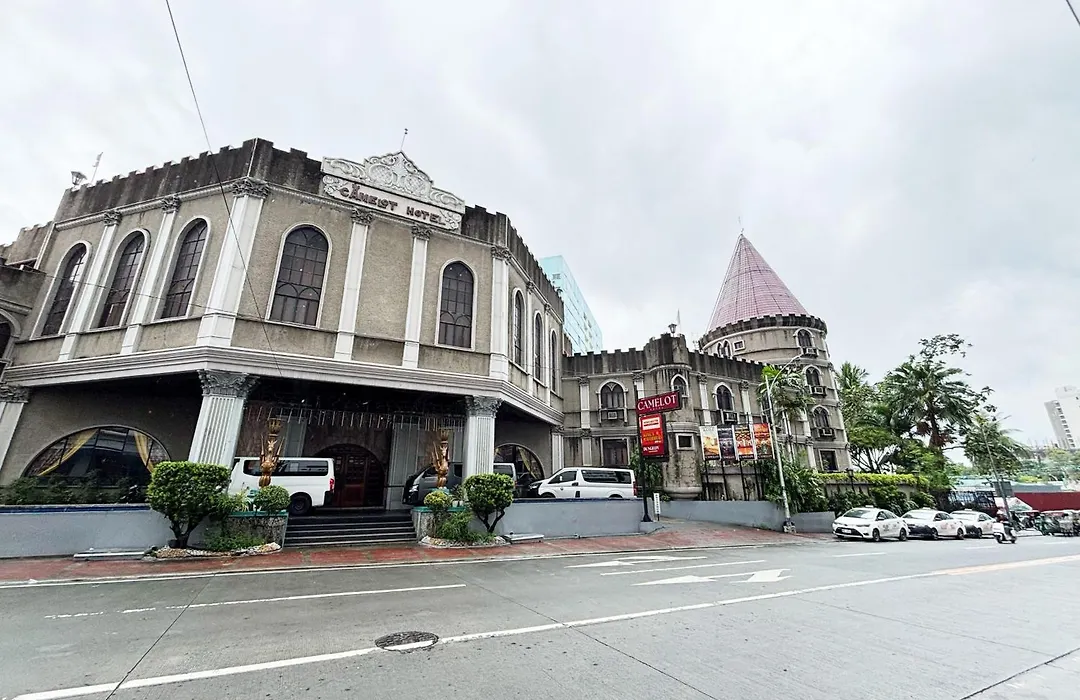 Camelot Hotel Quezon City Powered By Cocotel-1