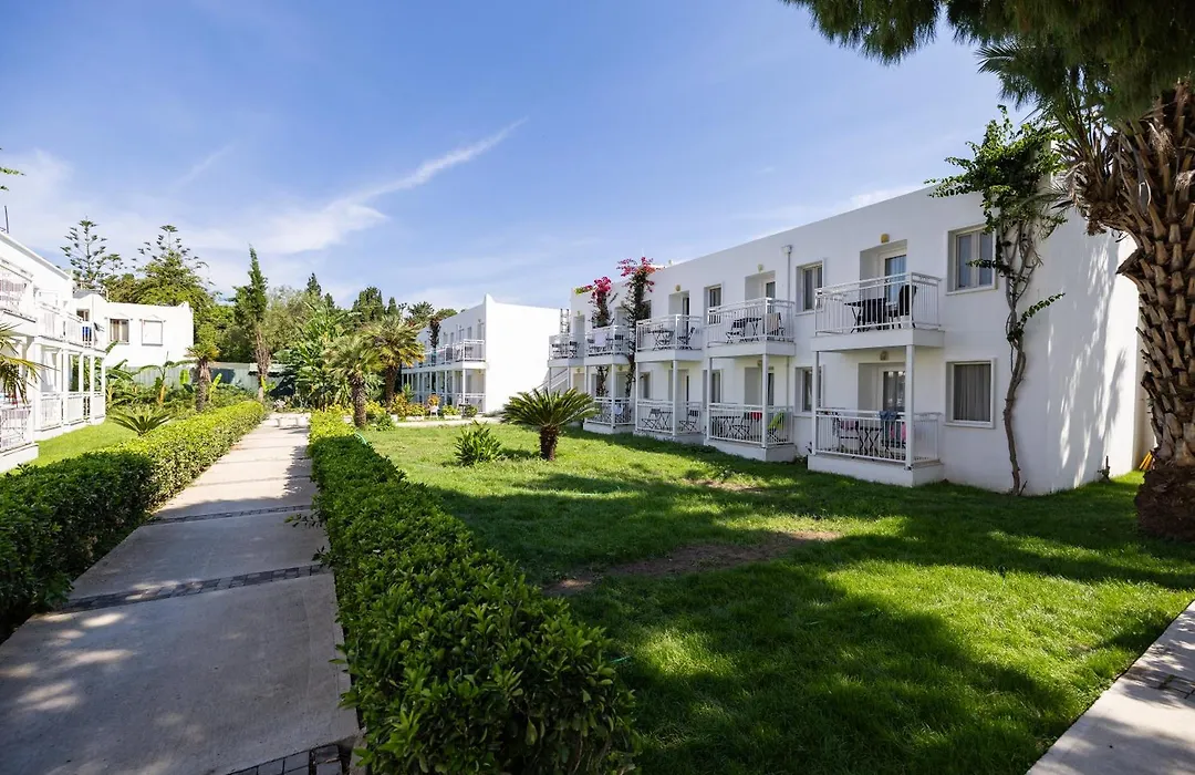 Petunya Beach Resort-1