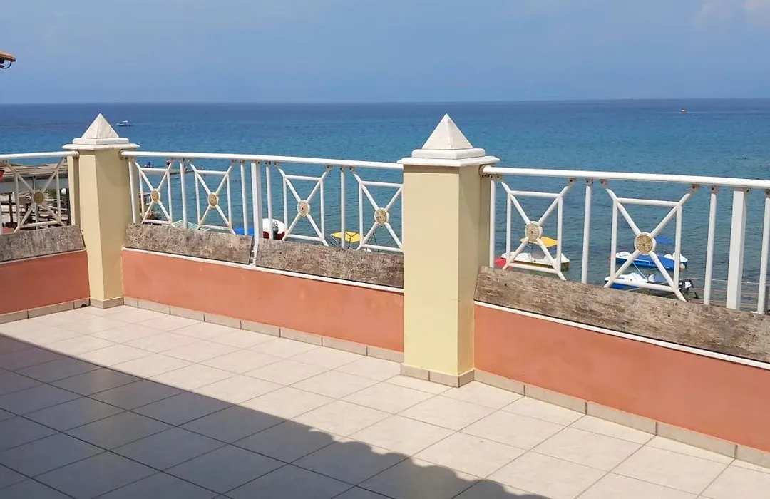 Socrates Hotel-1