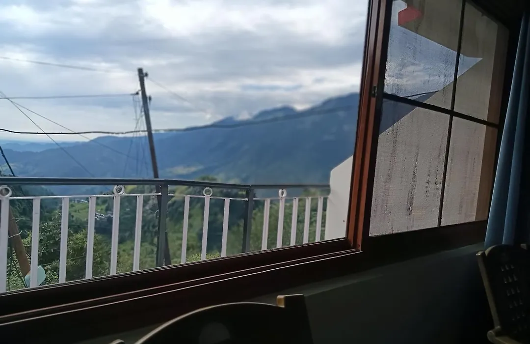 Amazing View Home Stay-1