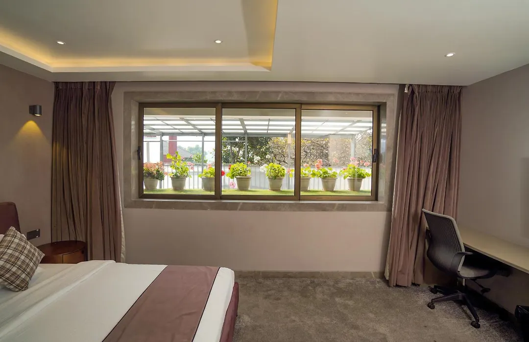 Valentia The Exotic Boutique Hotel - Pure Veg-1