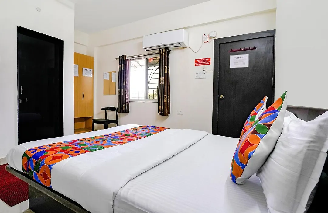 Fabhotel Komfort Inn - Nr Twin Tower-1
