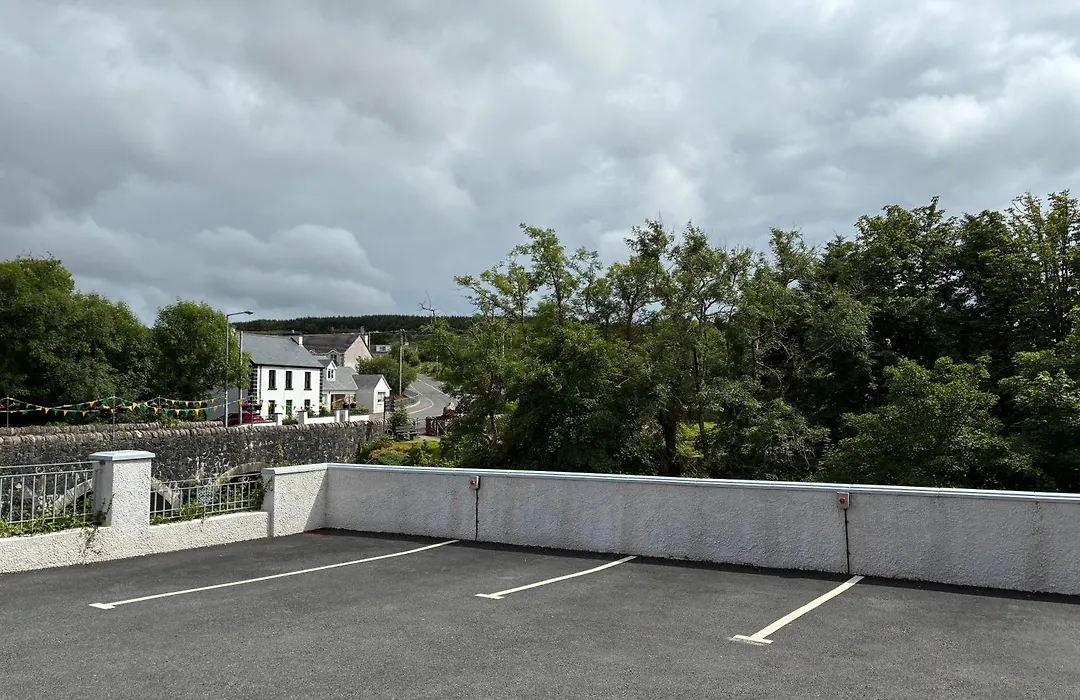 Carrick Gate-1