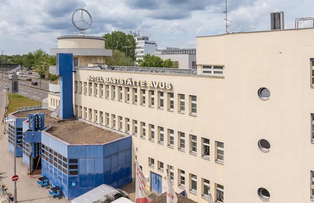Hotel Und Rasthof Avus-1